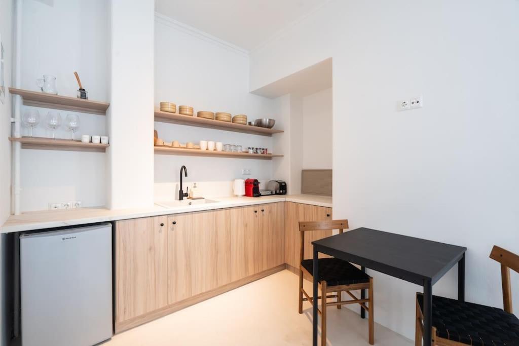 Prime Location 1-Bedroom Apt Athens Exterior photo